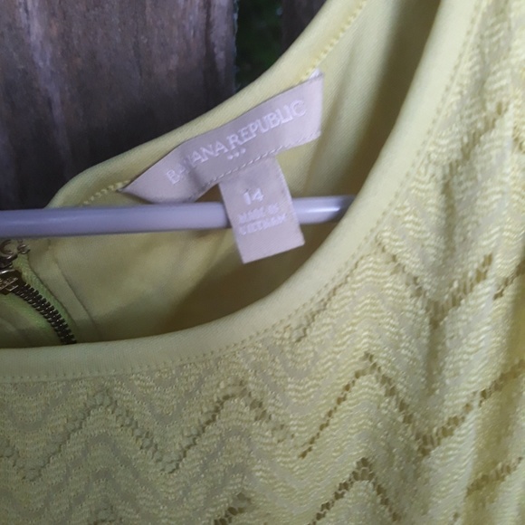 Adorable lime green banana republic tank. - Picture 2 of 4